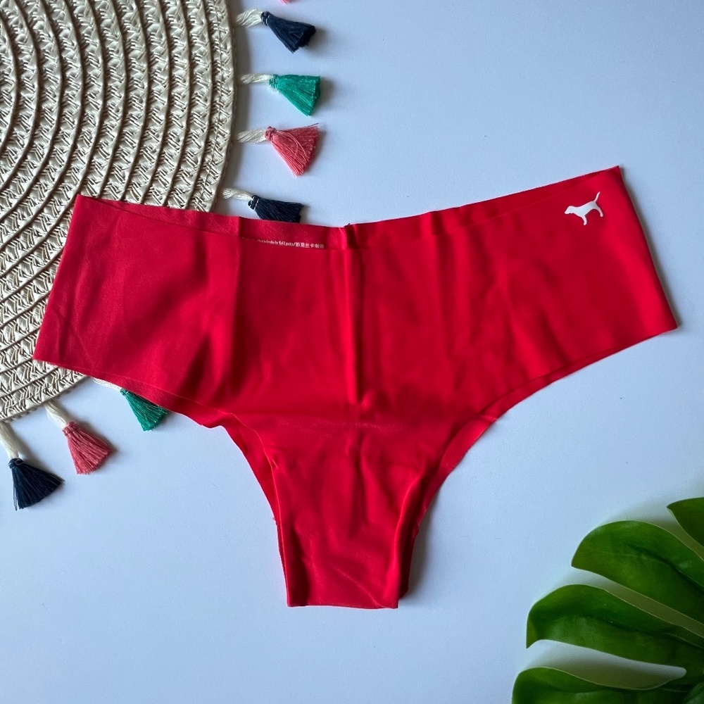 Victoria's Secret PINK No Show Cheekster Panty Red S NEW - Picture 1 of 4